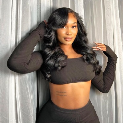 The curvy model Zelie Timothy has inked her body on several parts.